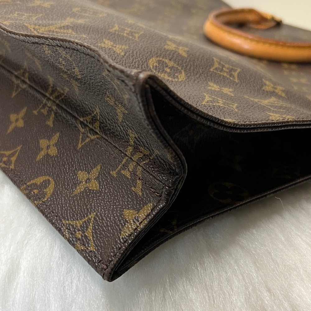 Louis Vuitton Brown Monogram Handbag - Picture 7 of 17